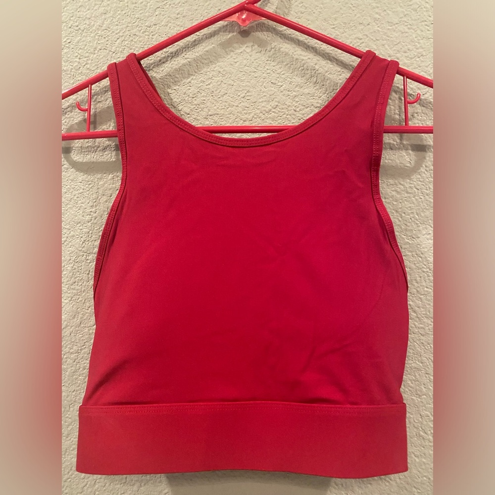 Fabletics burgundy cross back sports bra with removable padding size M